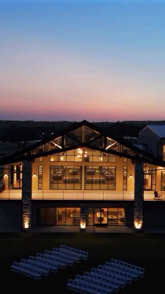 Make a weekend out of your wedding when you book at @thelaiken! This brand-new resort and venue features luxury accommodations,